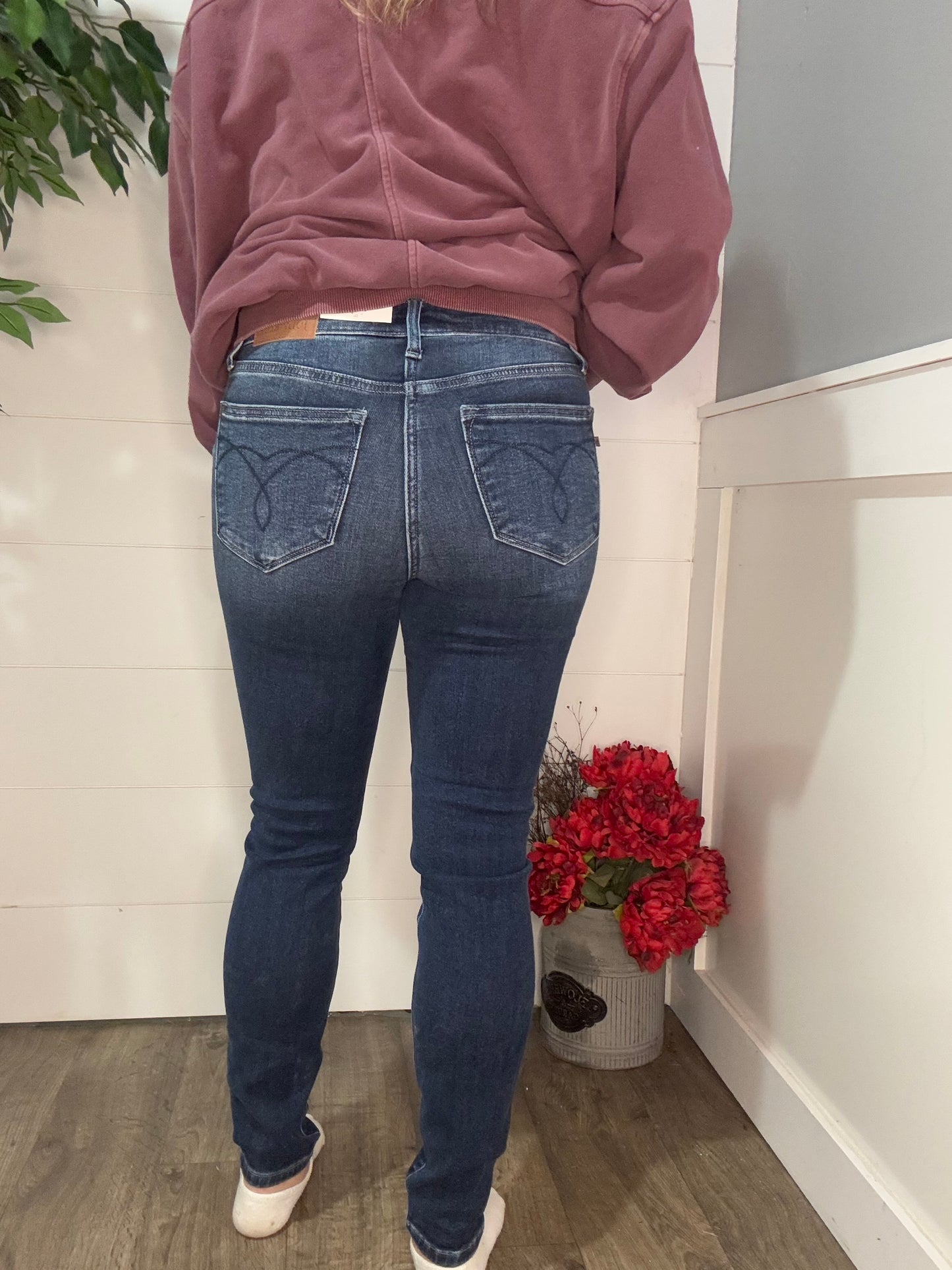 Skylar Mid Rise Thermal Vintage Skinny Jean