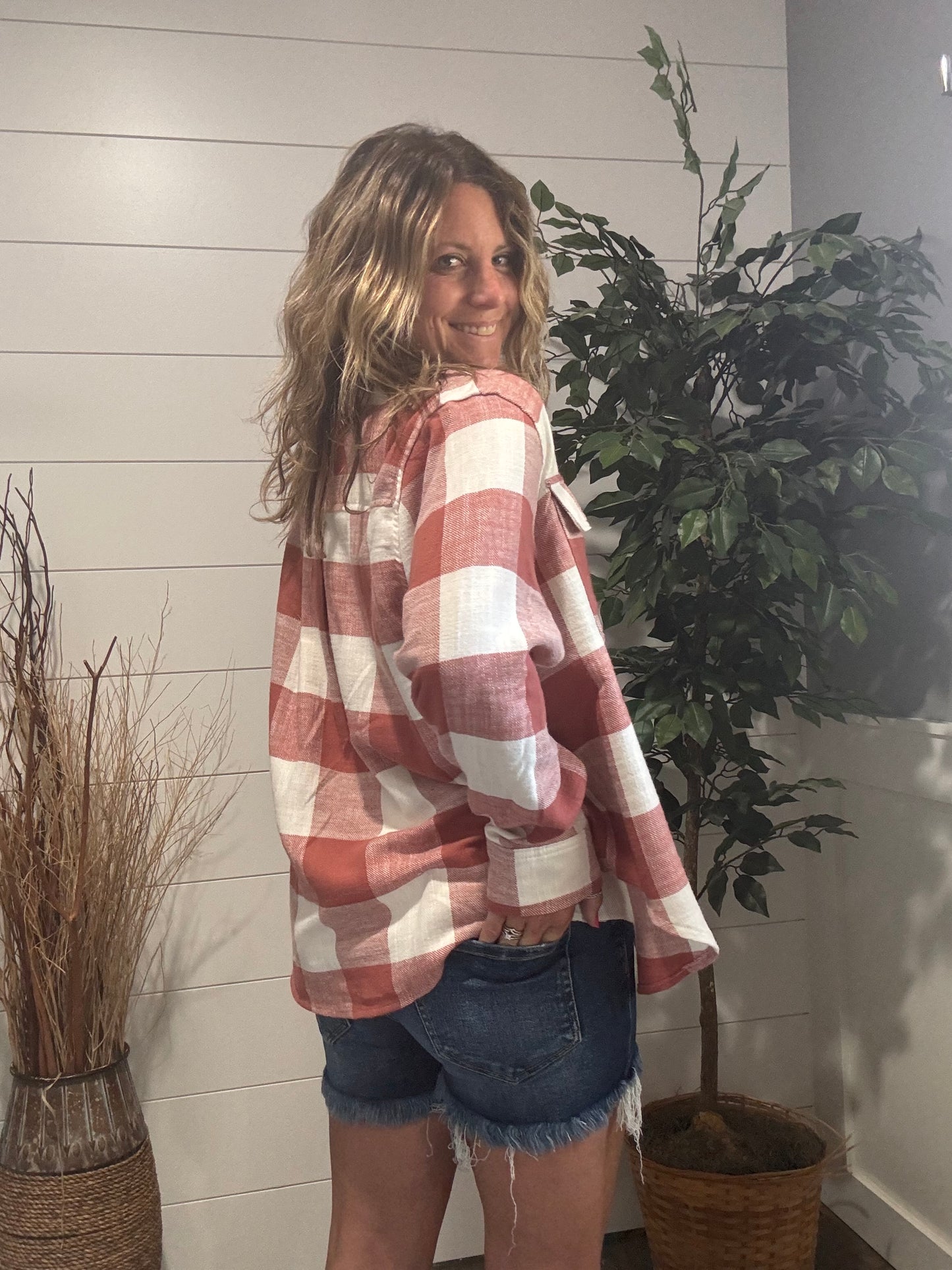 Fall Feels Button Down Flannel - baked clay