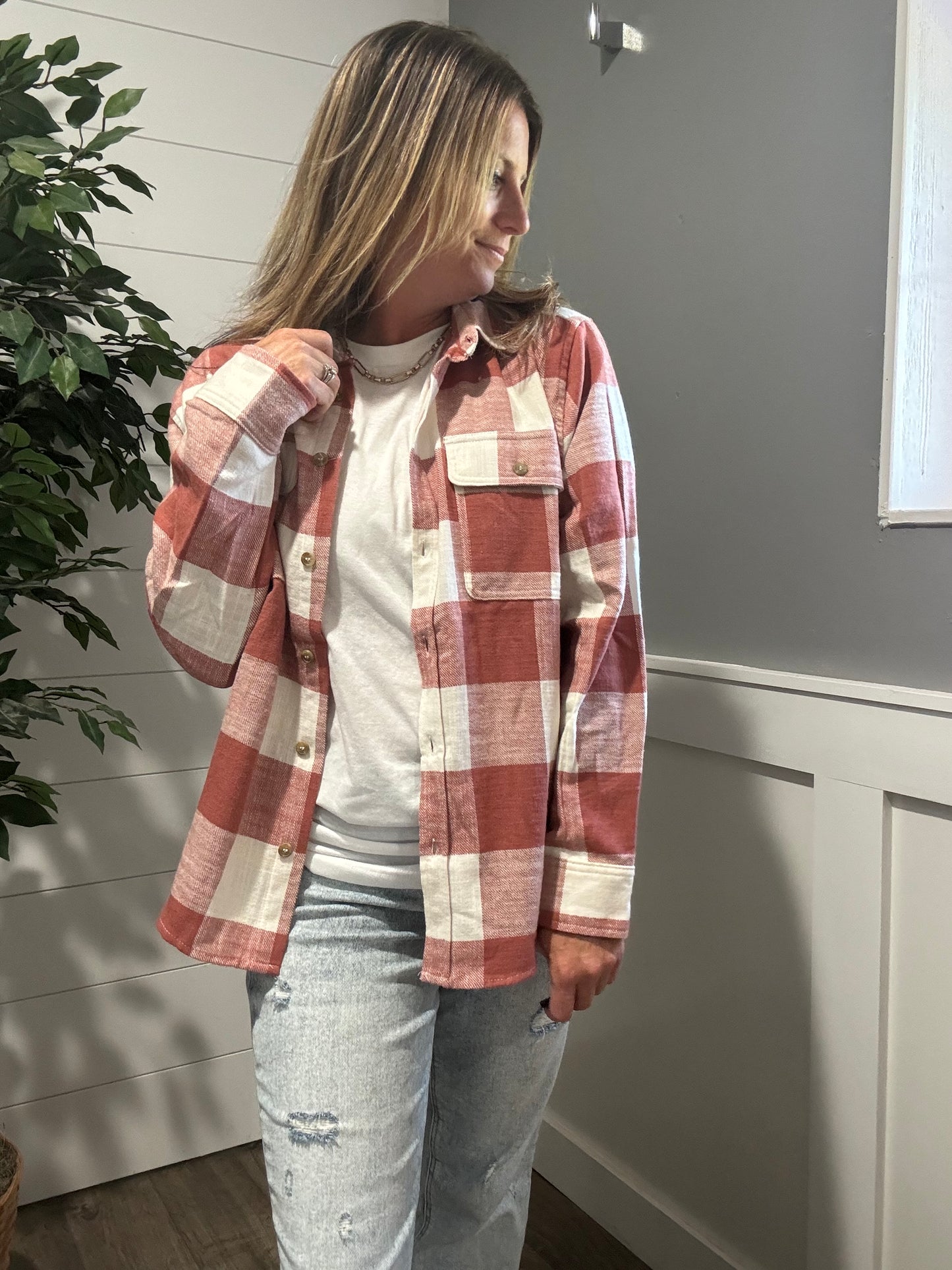 Fall Feels Button Down Flannel - baked clay